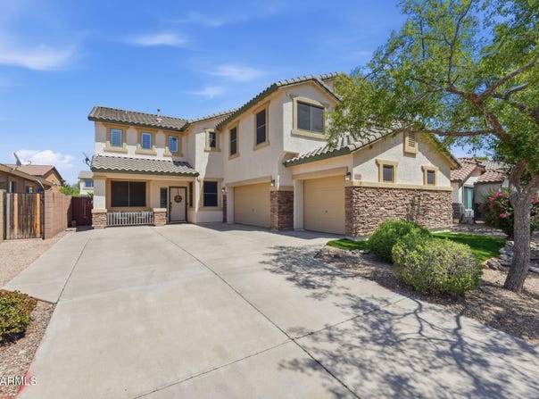 38301 N CAROLINA Avenue, San Tan Valley, AZ 85140