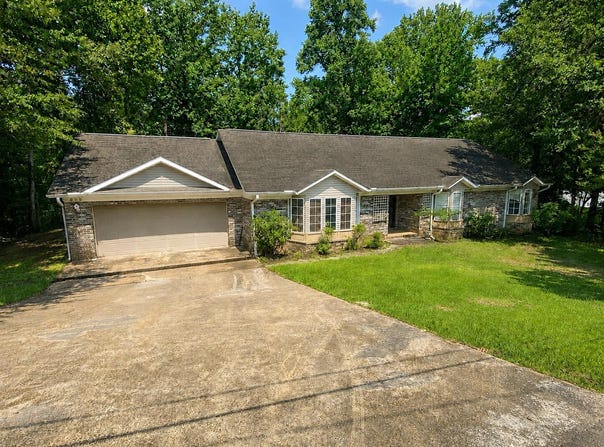 409 Willow Road, Fulton, MS 38843