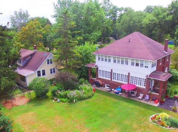 19701 Karr Road, Belleville, MI 48111