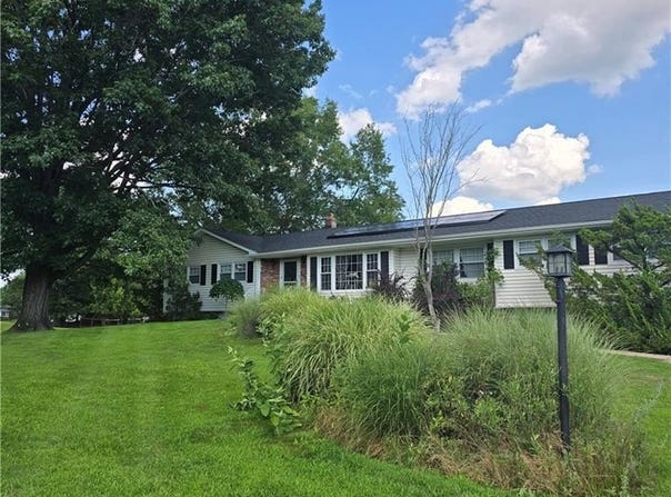 15 Willow Run Lane, Montgomery, NJ 08502