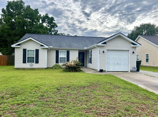 429 Stephanie Drive, Goose Creek, SC 29445