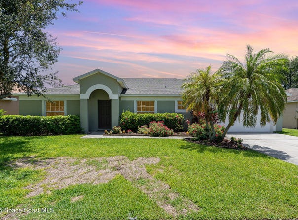 713 Del Mar Circle, Melbourne, FL 32904