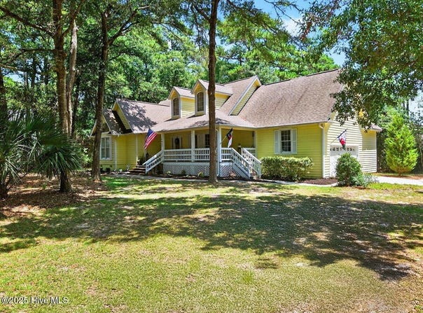 667 Spartina Court, Southport, NC 28461