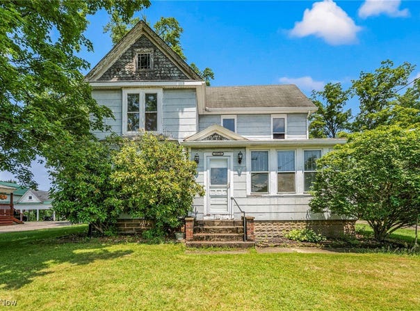 13778 Spring Street, Burton, OH 44021