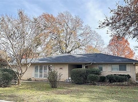 814 Pershing E, Ardmore, OK 73401