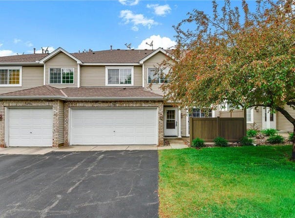 11256 Providence Lane, Eden Prairie, MN 55344