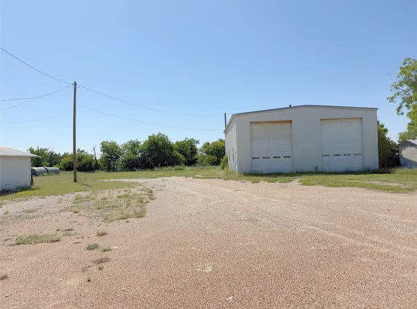 913 N Rice, Hamilton, TX 76531
