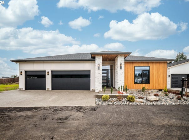 6521 NE 123RD St, Vancouver, WA 98686