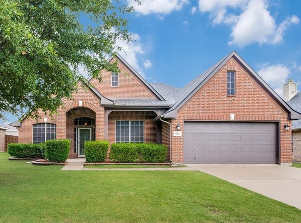 210 Boardwalk Avenue, Waxahachie, TX 75165