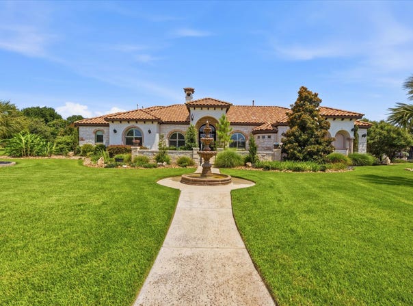 816 Brave Face St, Leander, TX 78641