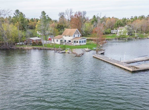 45586 Lois Lane, Wellesley Island, NY 13640