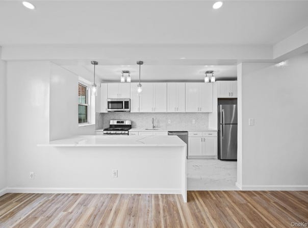 220 Pelham Road, New Rochelle, NY 10805