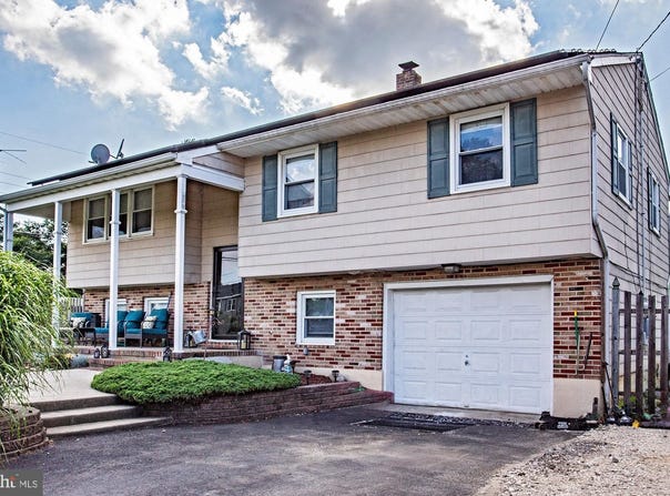 183 SALEM DRIVE, PENNSVILLE, NJ 08070
