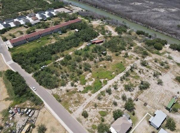 471 Riverside Dr, Eagle Pass, TX 78852