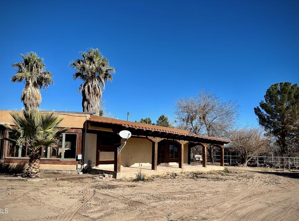 1095 Little Road, Anthony, NM 88021