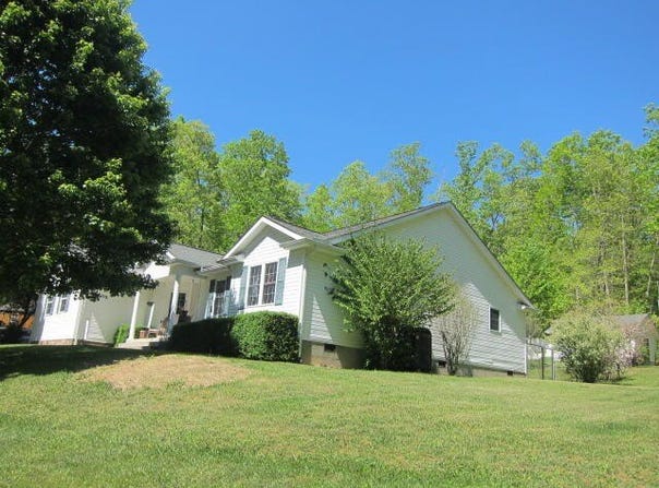 268 Cheyenne Ln, Crawley, WV 24931