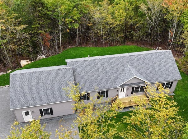 14 Manhattan Way, Ellsworth, ME 04605