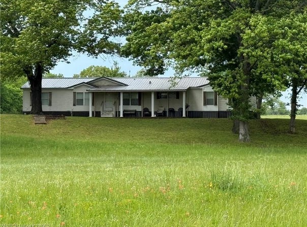 465207 HWY 141, Gans, OK 74936
