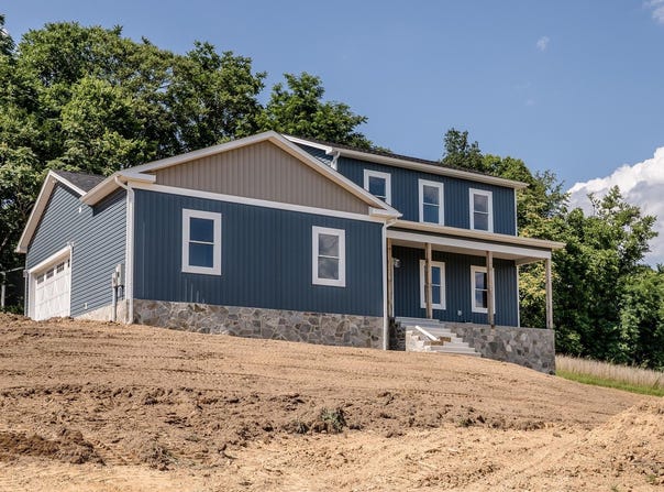 645 SLONAKER LANE, MARTINSBURG, WV 25405