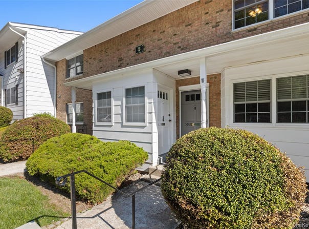 1840 Crompond, Peekskill, NY 10566