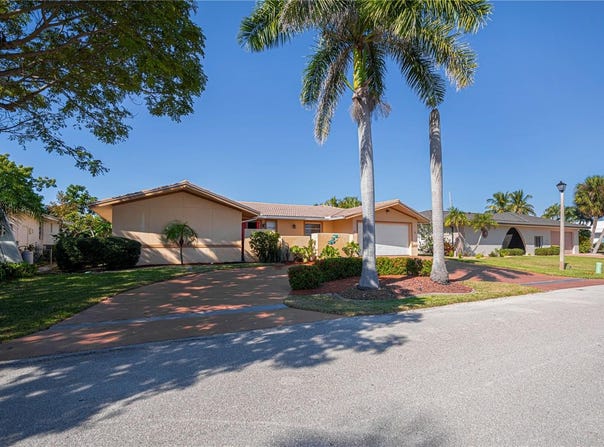 69 SABAL DRIVE, PUNTA GORDA, FL 33950