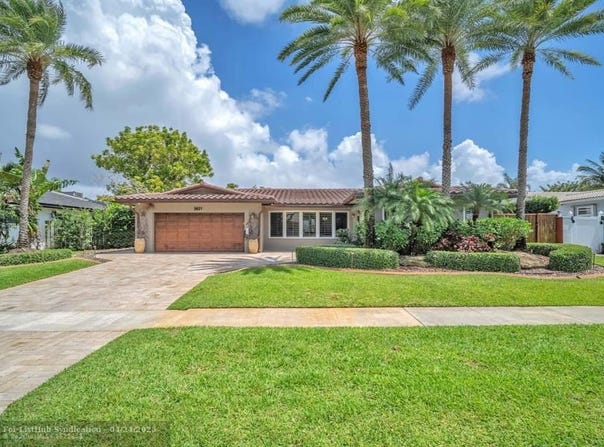 3621 N 33rd Ter, Hollywood, FL 33021