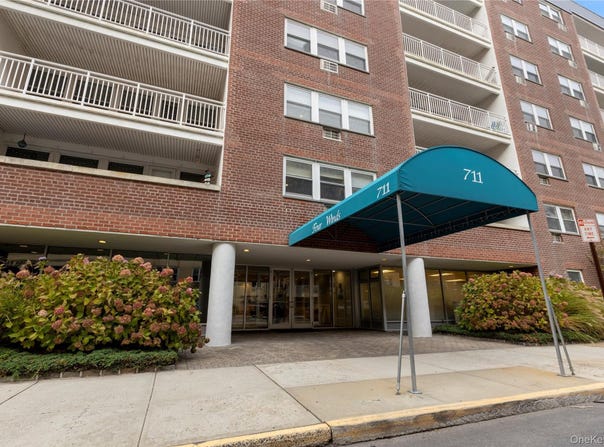 711 Shore Road, Long Beach, NY 11561
