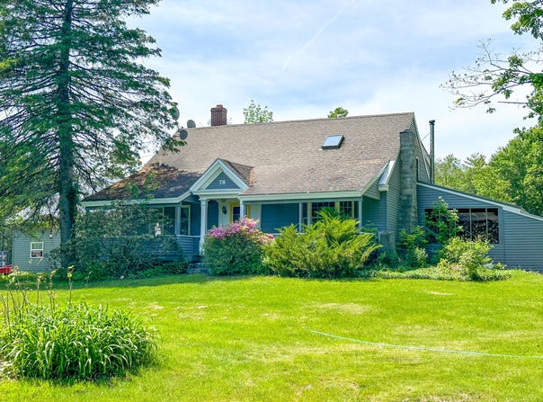 78 Ten Lots Road, Oakland, ME 04963