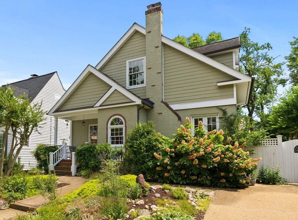304 SUMMERS DRIVE, ALEXANDRIA, VA 22301