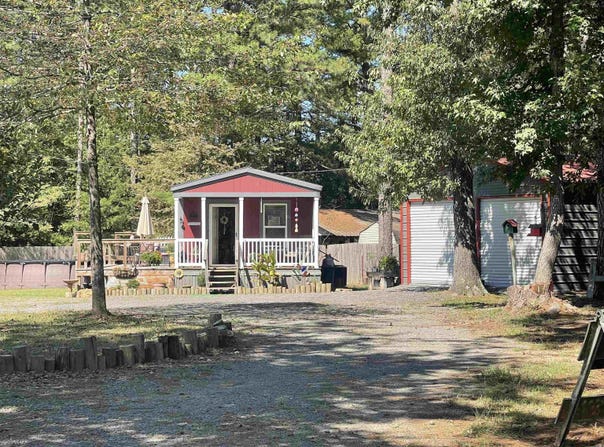 44 Loblolly Circle, Greers Ferry, AR 72067