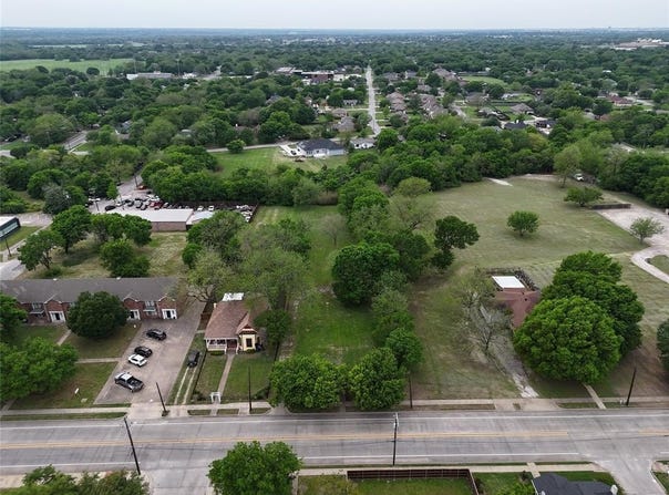 307 N Dallas Avenue, Lancaster, TX 75146