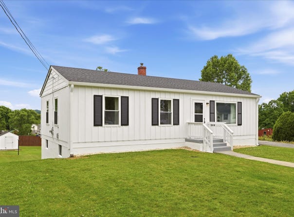 814 W 15TH Street, FRONT ROYAL, VA 22630