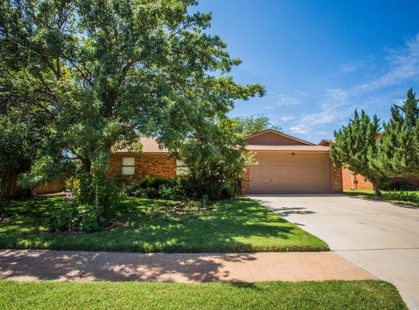 1208 Hyden Avenue, Lubbock, TX 79416
