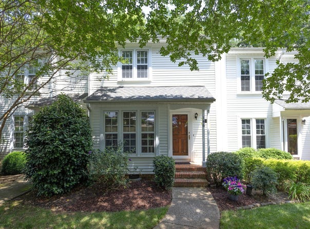 146 Greenmont Lane, Cary, NC 27511