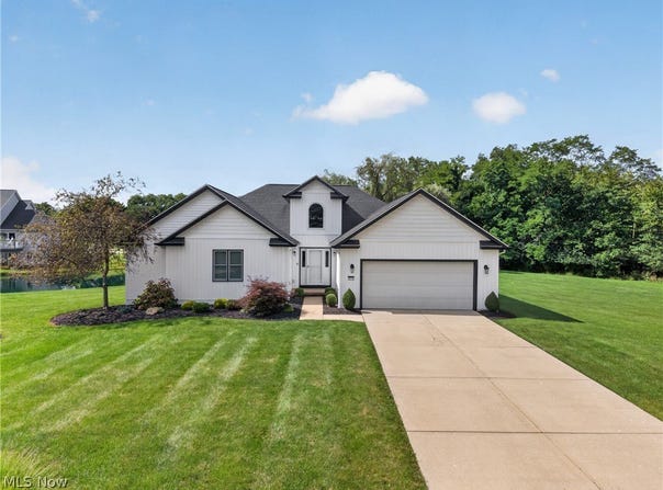 3270 Greentree Circle, Medina, OH 44256