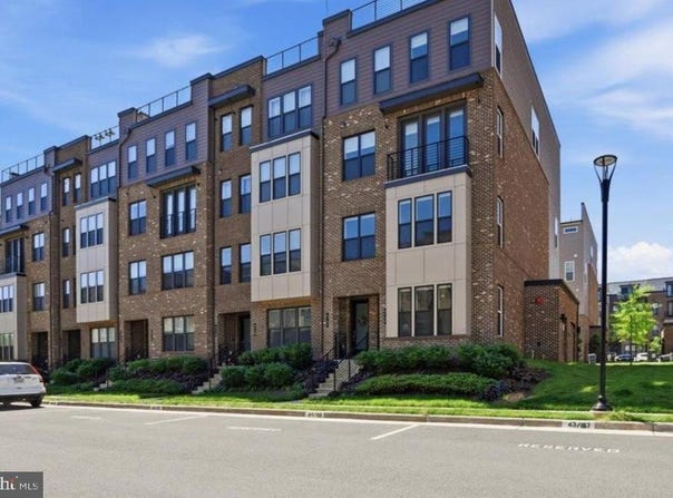 4744 TATUM MILL Way, CHANTILLY, VA 20151
