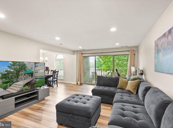 7 CANTERBURY SQUARE, ALEXANDRIA, VA 22304