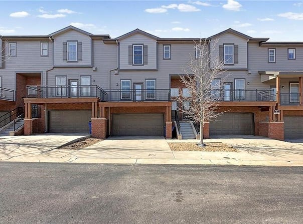 5245 Overland Drive, Lawrence, KS 66049