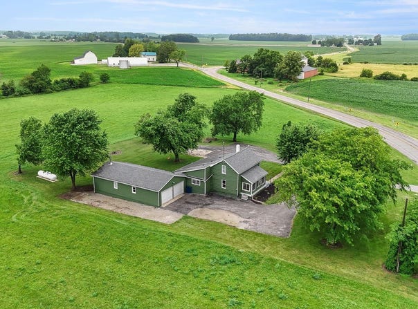8492 N Goshen Road, Huntington, IN 46750