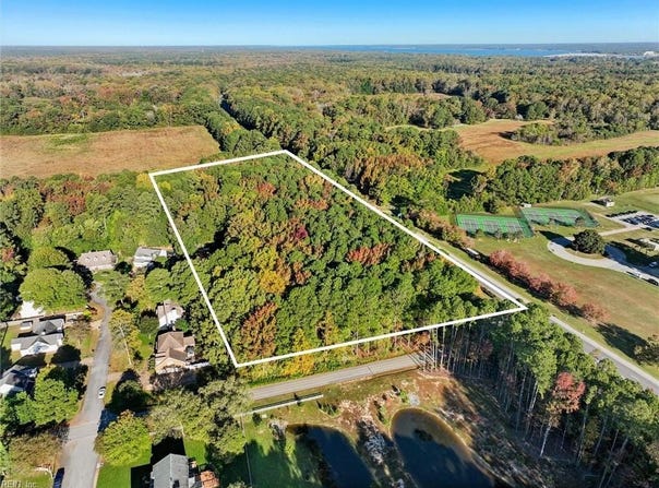 9301 George Washington Memorial Highway, Yorktown, VA 23690