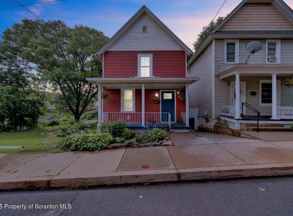 2002 Sanderson Avenue, Scranton, PA 18509