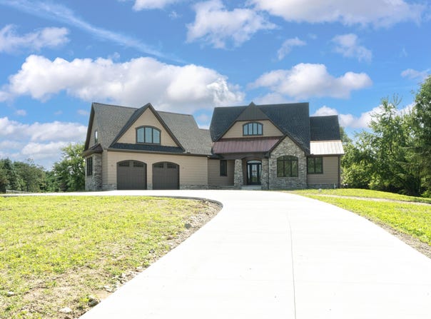 69166 Slating Lane, Bruce, MI 48065
