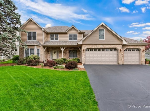 680 SPRUCE TREE Drive, Cary, IL 60013
