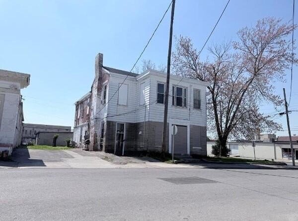 702 S Clay Street, Hopkinsville, KY 42240