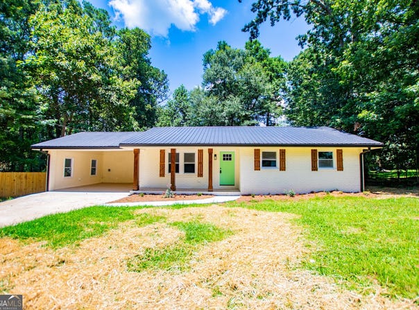 385 W Barbara, Carrollton, GA 30117