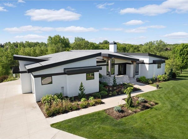 7737 Prairie Grass Pass, Credit River, MN 55372