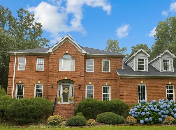 39 Middle Creek Road, Signal Mountain, TN 37377