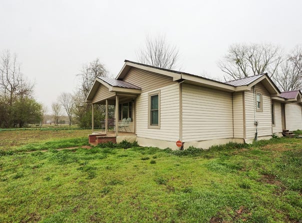 1856 River Road, Pottsville, AR 72858