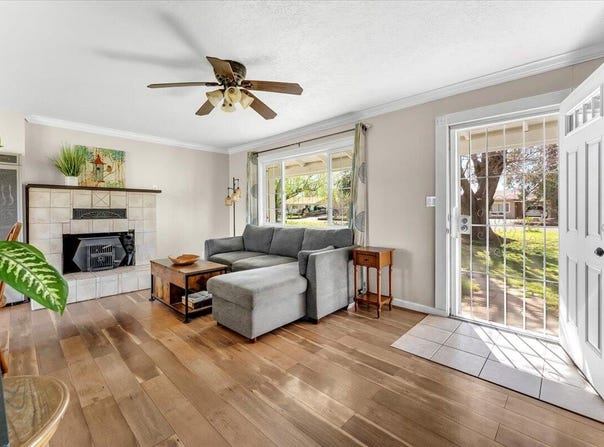 19278 Green Acres Lane, Redding, CA 96002