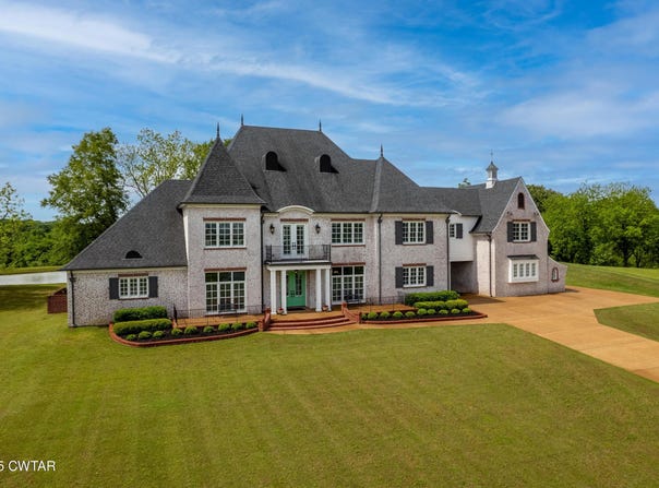 245 Cypress Lake Cove, Lakeland, TN 38002